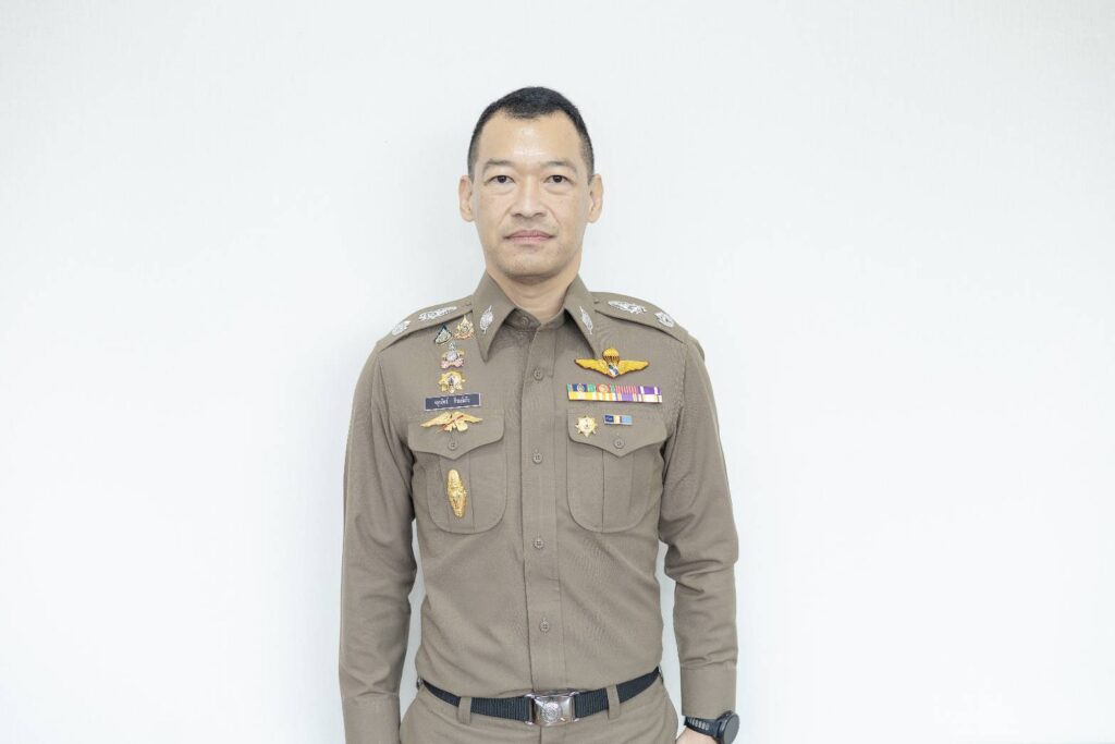 พล.ต.ต.จตุรภัทร์ ภิรมย์แก้ว รองโฆษกสำนักงานตำรวจแห่งชาติ